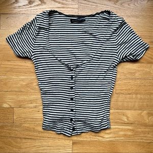B&W Striped Button-down crop top OS